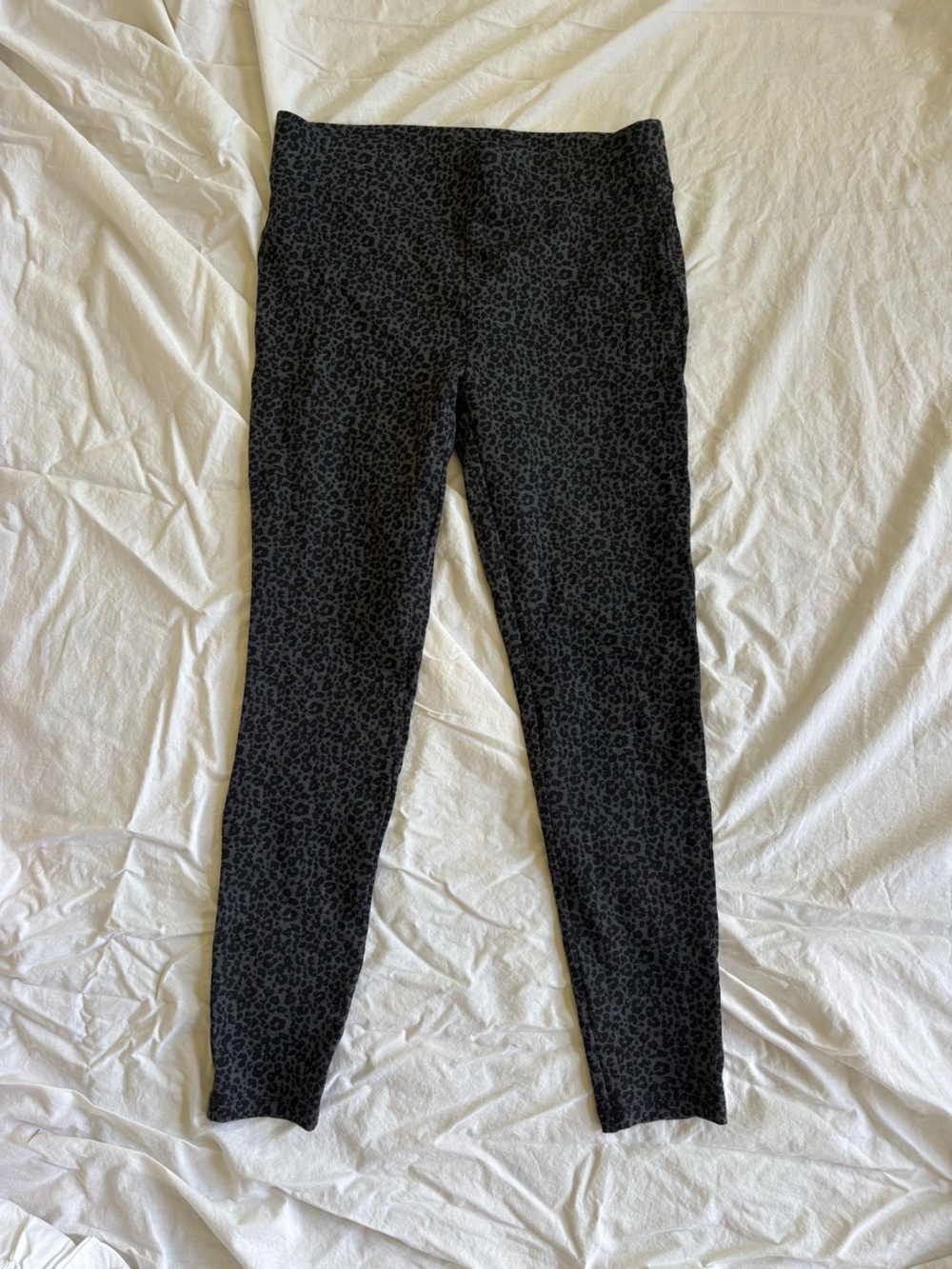 LOFT Black and Gray Leopard-Print Leggings
